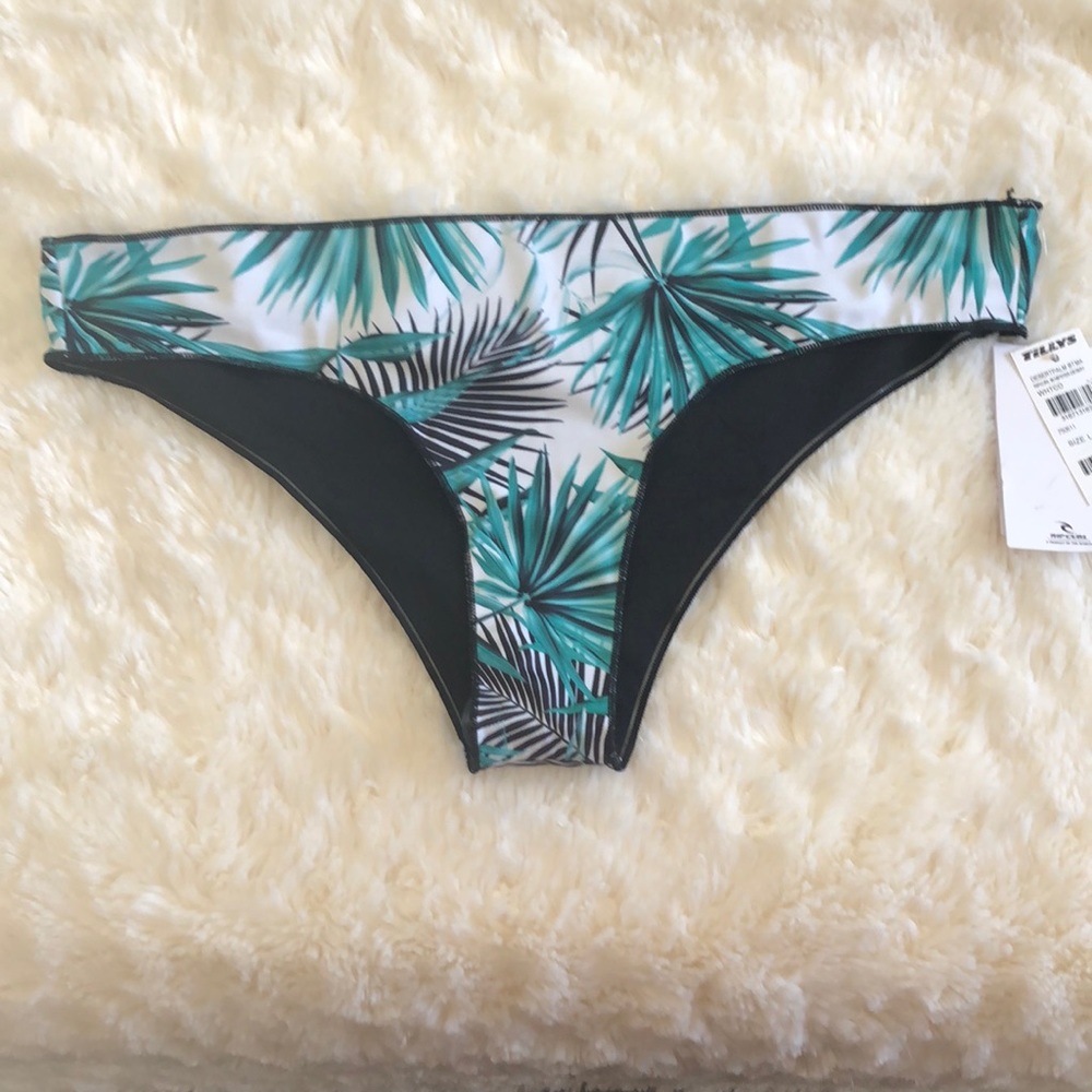 NWT Rip Curl hipster bikini bottom